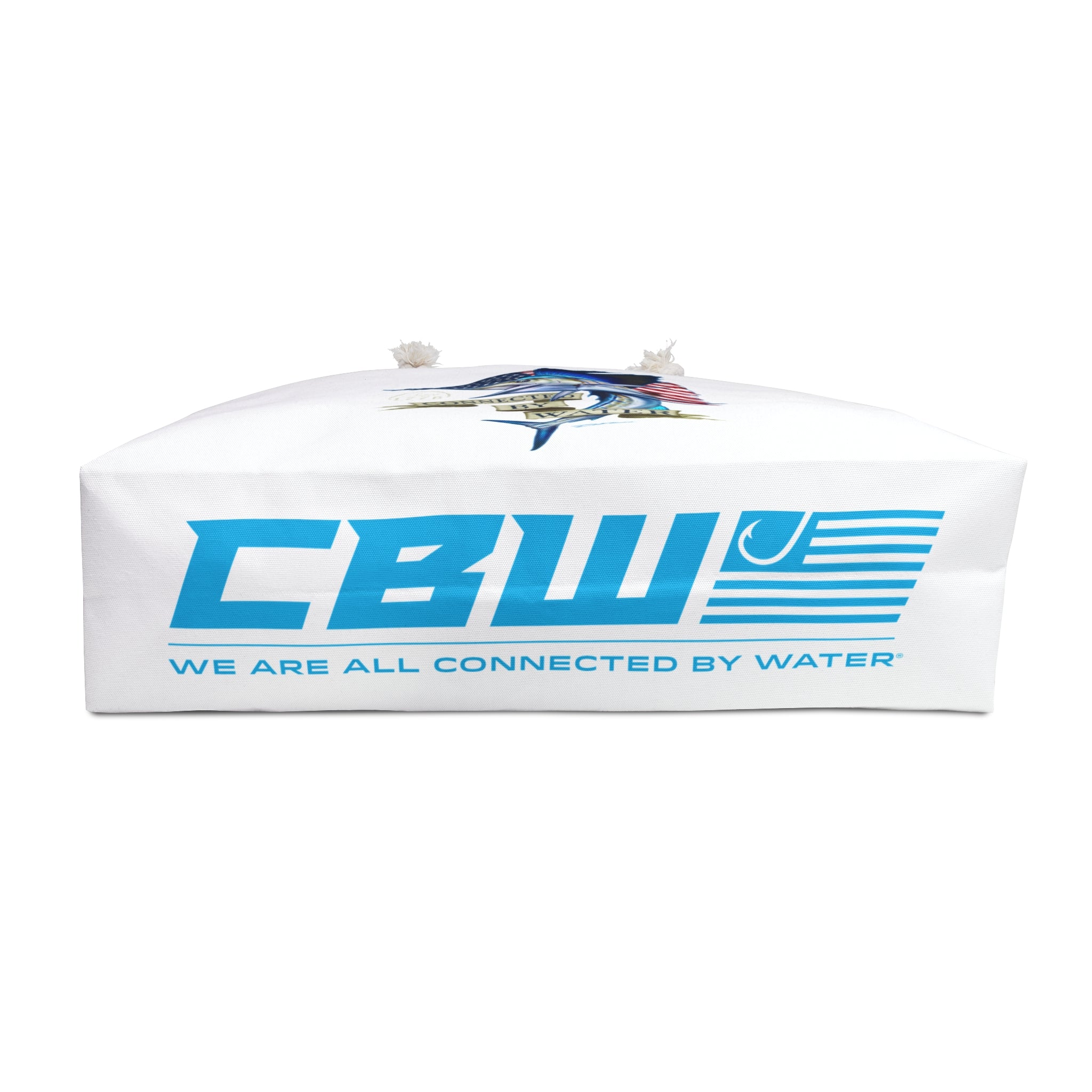 1776 Heritage Patriot Sailfish Getaway Bag in White